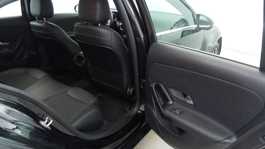 Mandataire Automobile occasion, recherche de Mercedes Classe-a-250e-8g-dct-style-plus-gps - E-Motors