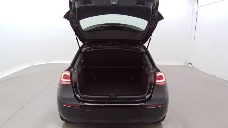 Mandataire Automobile occasion, recherche de Mercedes Classe-a-250e-8g-dct-style-plus-gps - E-Motors