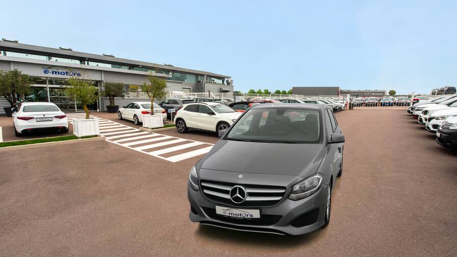 Avis-mandataire-auto-Emotors-Mercedes-Classe-b-180-d-plus-gps.