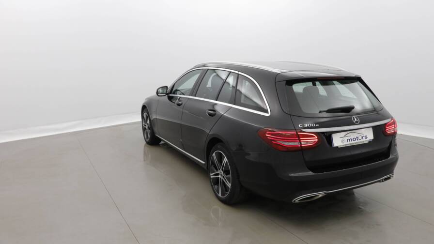 Mandataire Automobile occasion, recherche de Mercedes Classe-c-break-300e-9g-tronic-avantgarde-line - E-Motors