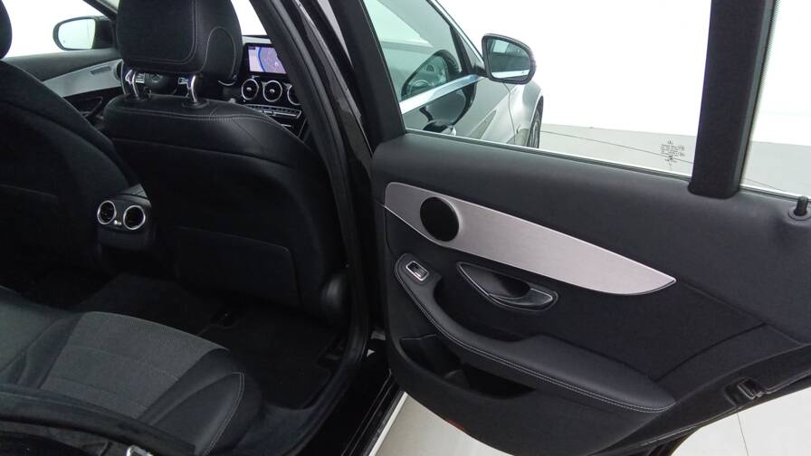 Mandataire Automobile occasion, recherche de Mercedes Classe-c-break-300e-9g-tronic-avantgarde-line - E-Motors