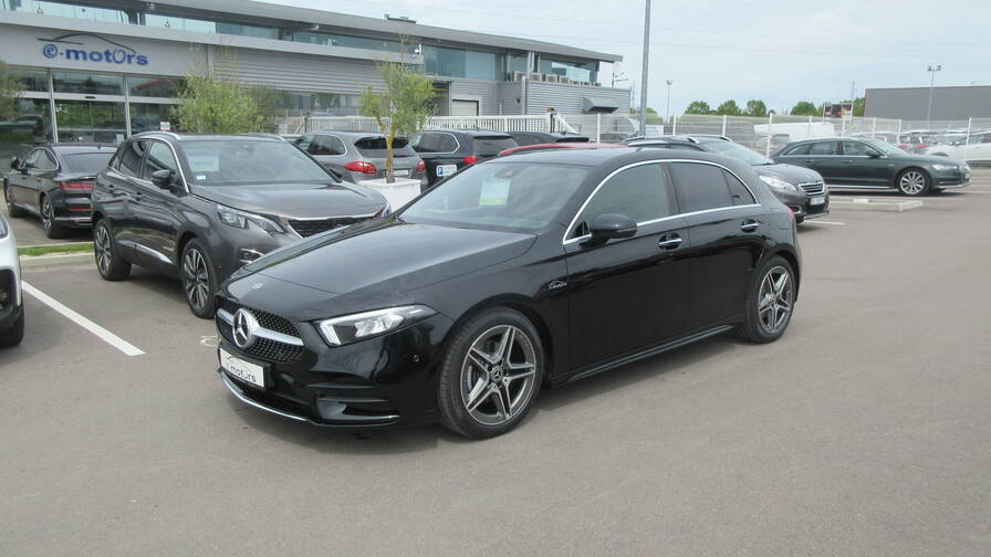 Avis-mandataire-auto-Emotors-Mercedes-Classe-a-Amg-line-200-7g-dct-plus-toit-pano.