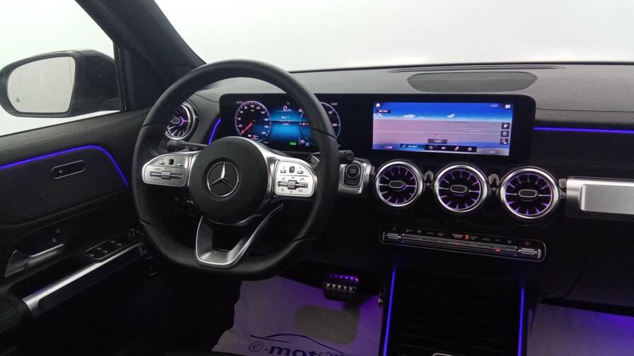 Mandataire Automobile occasion, recherche de Mercedes Eqb-350-4matic-amg-line-plus-cuir-plus-toit - E-Motors