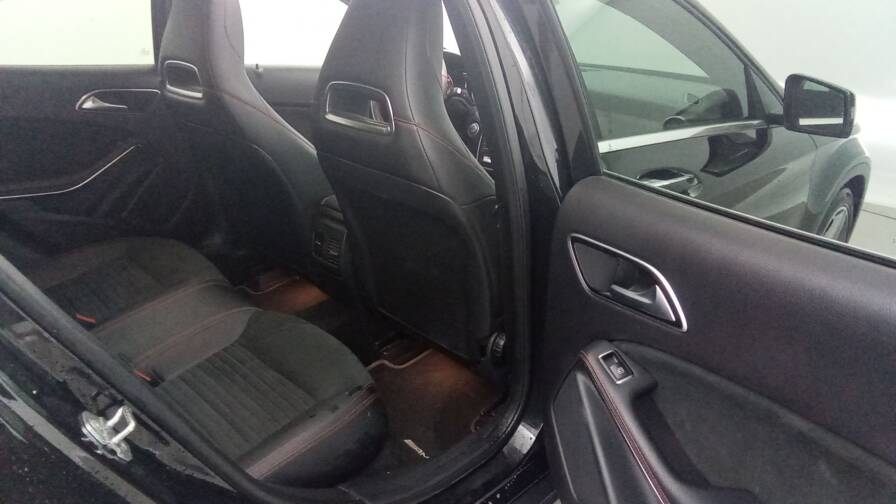 Mandataire Automobile occasion, recherche de Mercedes Gla-200-d-7-g-dct-fascination - E-Motors