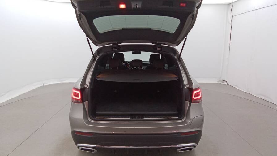 Mandataire Automobile occasion, recherche de Mercedes Glc-300-e-9g-tronic-4matic-amg-line-plus-cuir - E-Motors