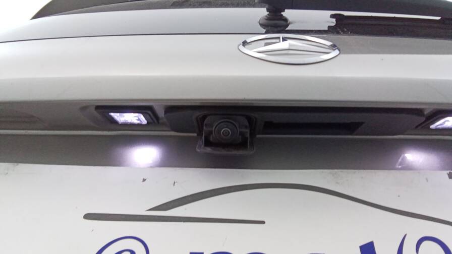 Mandataire Automobile occasion, recherche de Mercedes Glc-300-e-9g-tronic-4matic-amg-line-plus-cuir - E-Motors