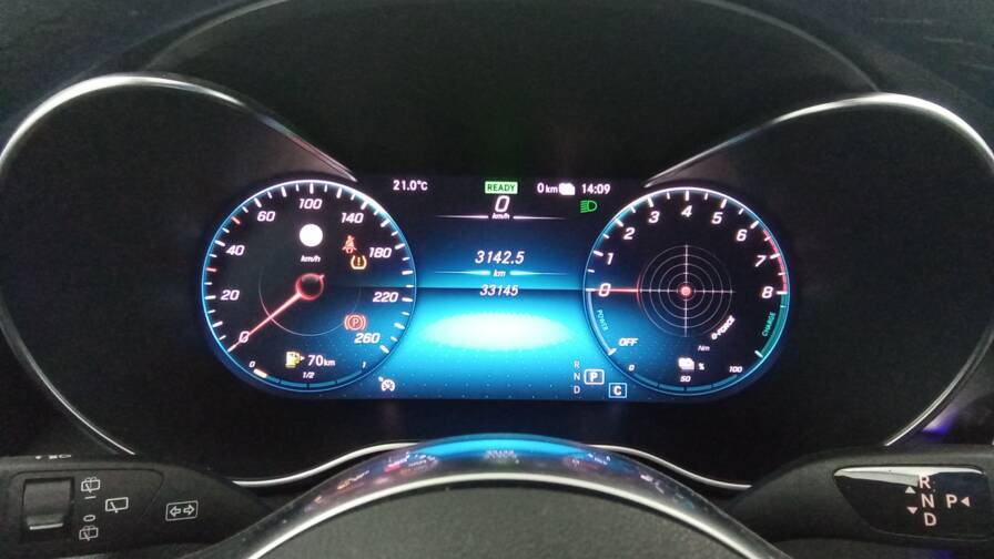 Mandataire Automobile occasion, recherche de Mercedes Glc-300-e-9g-tronic-4matic-amg-line-plus-toit - E-Motors