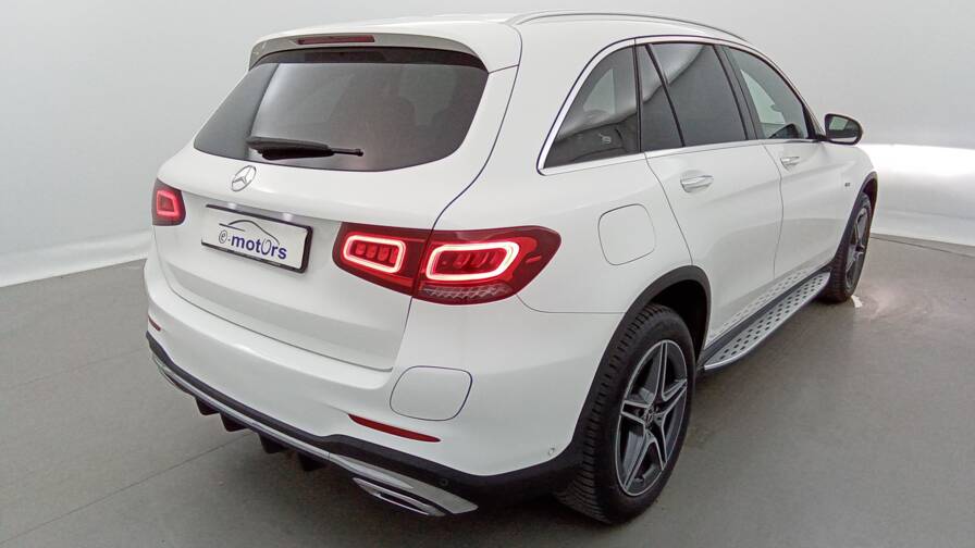 Mandataire Automobile occasion, recherche de Mercedes Glc-300-e-eq-power-9g-tronic-4matic-amg-line - E-Motors