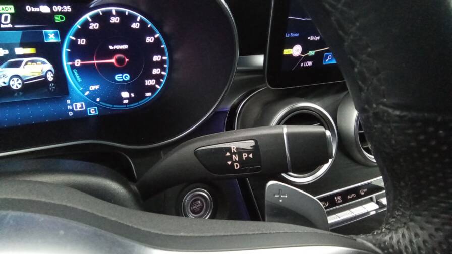 Mandataire Automobile occasion, recherche de Mercedes Glc-300-e-eq-power-9g-tronic-4matic-amg-line - E-Motors