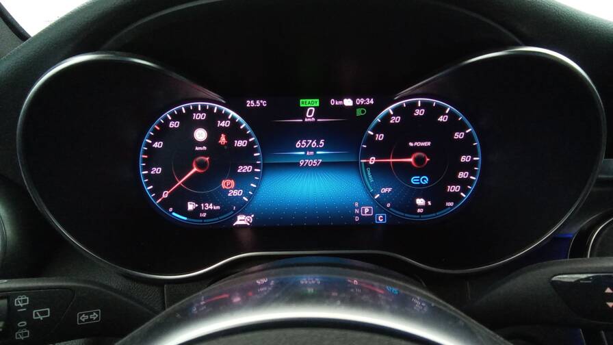 Mandataire Automobile occasion, recherche de Mercedes Glc-300-e-eq-power-9g-tronic-4matic-amg-line - E-Motors