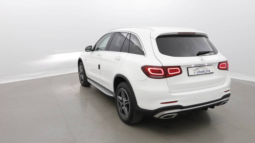 Mandataire Automobile occasion, recherche de Mercedes Glc-300-e-eq-power-9g-tronic-4matic-amg-line - E-Motors