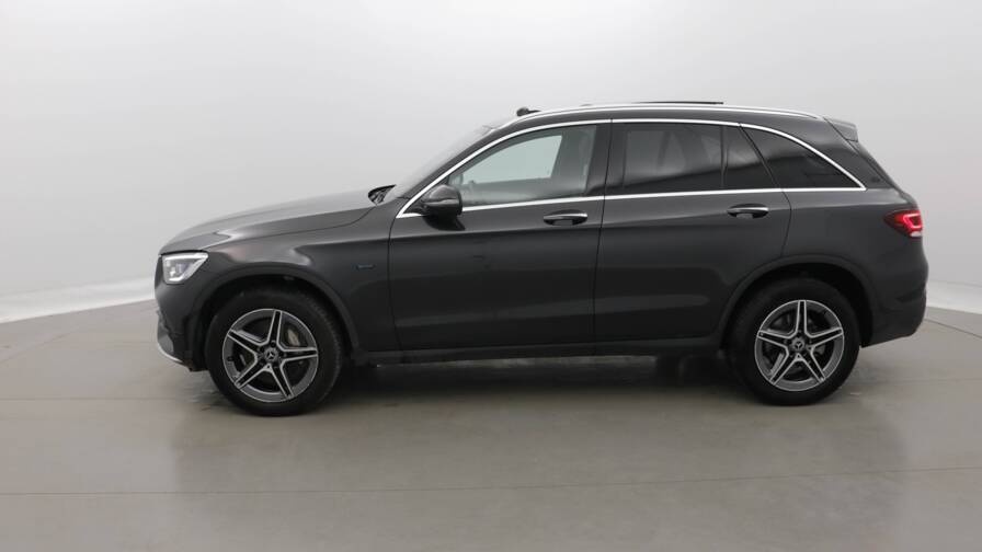 Mandataire Automobile occasion, recherche de Mercedes Glc-300e-9g-tronic-4matic-amg-line-plus-toit - E-Motors