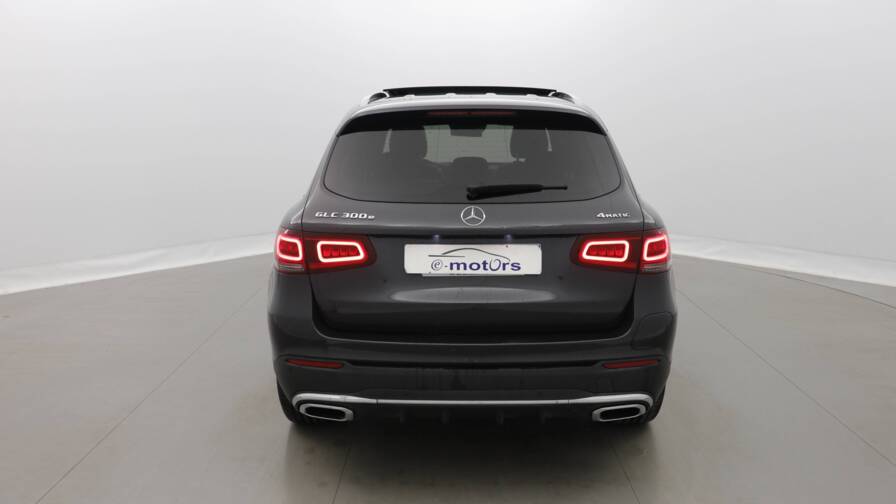 Mandataire Automobile occasion, recherche de Mercedes Glc-300e-9g-tronic-4matic-amg-line-plus-toit - E-Motors