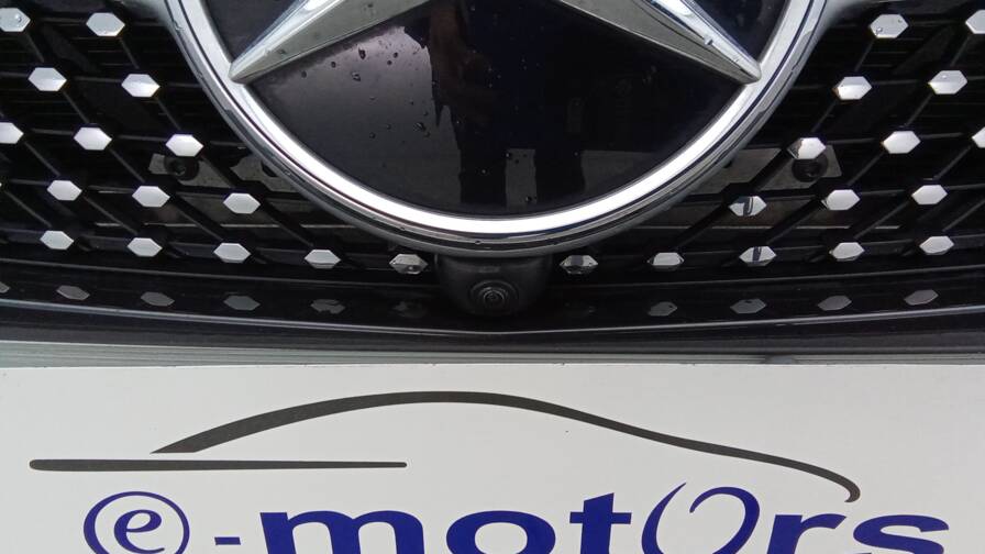 Mandataire Automobile occasion, recherche de Mercedes Glc-300e-9g-tronic-4matic-amg-line-plus-toit - E-Motors