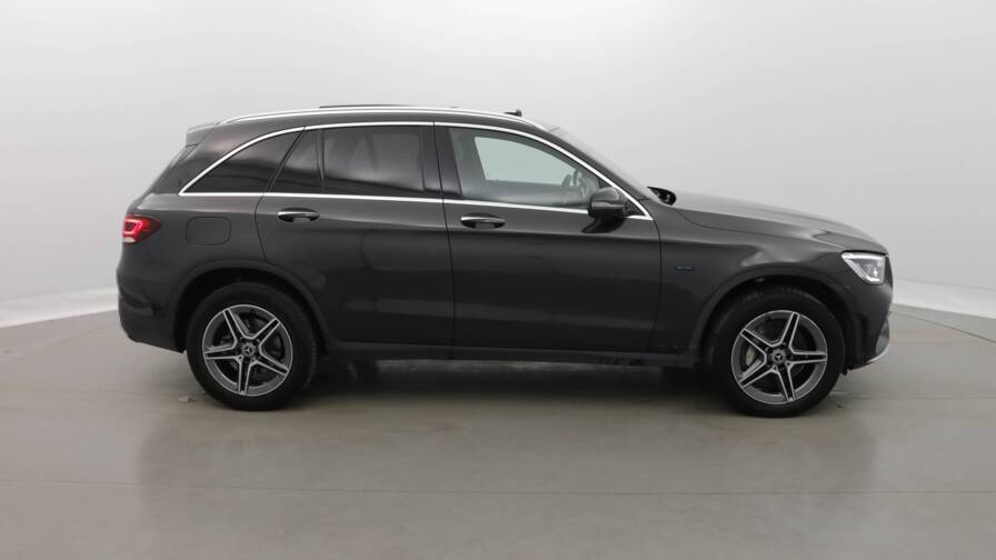 Mandataire Automobile occasion, recherche de Mercedes Glc-300e-9g-tronic-4matic-amg-line-plus-toit - E-Motors