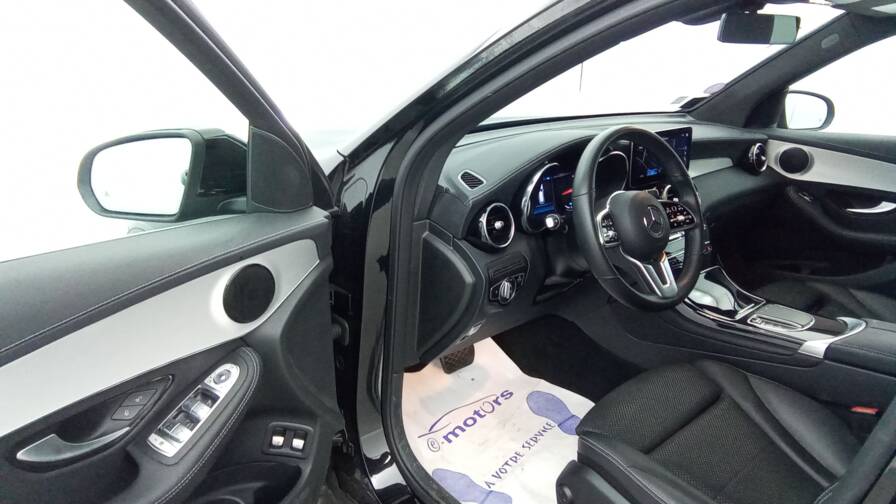 Mandataire Automobile occasion, recherche de Mercedes Glc-300e-9g-tronic-4matic-avantgarde-line - E-Motors