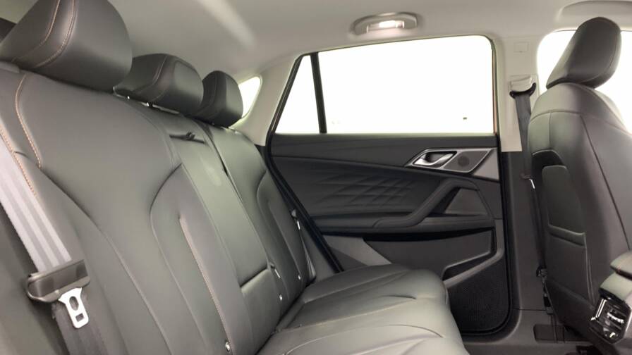 Mandataire Automobile neuf, recherche de Mg Ehs-1-5t-phev-272-ch-luxury - E-Motors