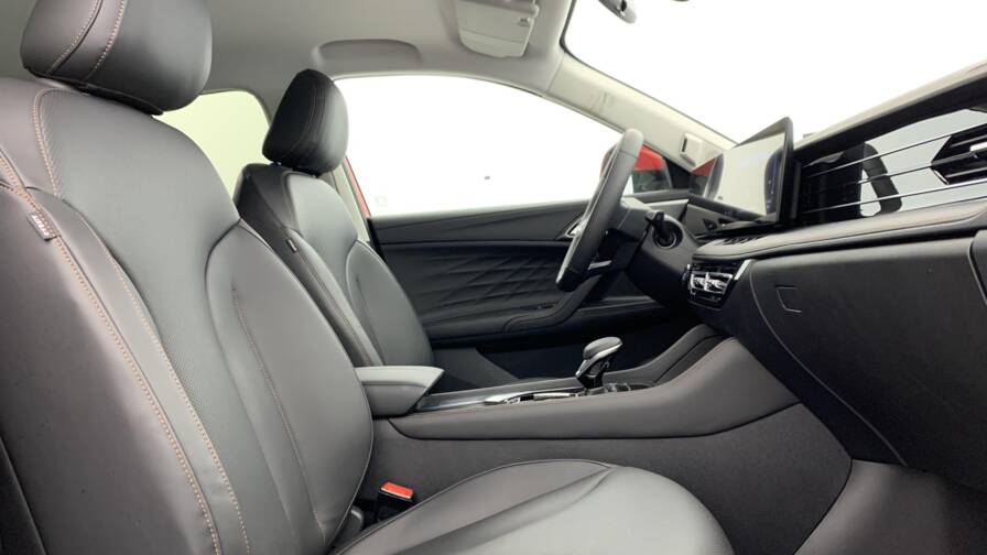 Mandataire Automobile neuf, recherche de Mg Ehs-1-5t-phev-272-ch-luxury - E-Motors