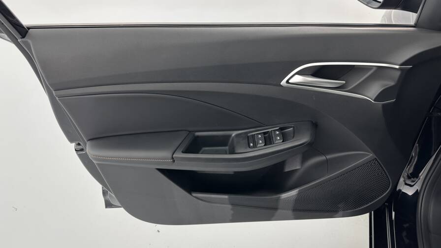 Mandataire Automobile neuf, recherche de Mg Mg3-1-5-hybrid-plus-195ch-luxury - E-Motors