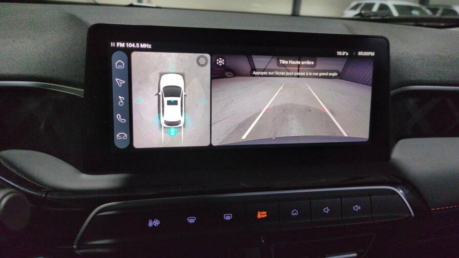 Mandataire Automobile occasion, recherche de Mg Mg3-1-5-l-hybrid-plus-195-ch-luxury-plus-radar-ar-plus-camera-360 - E-Motors