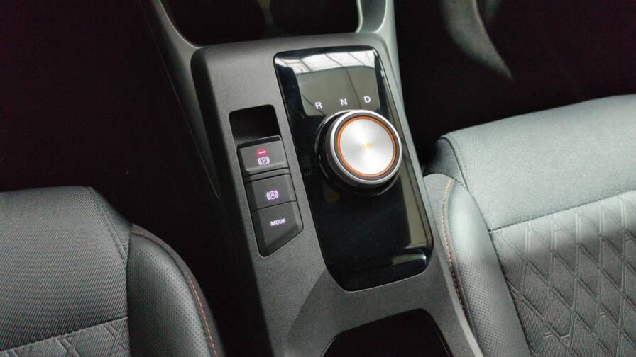 Mandataire Automobile occasion, recherche de Mg Mg3-1-5-l-hybrid-plus-195-ch-luxury-plus-radar-ar-plus-camera-360 - E-Motors