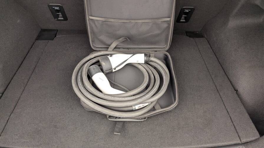 Mandataire Automobile occasion, recherche de Mg Mg4-64kwh-204ch-luxury - E-Motors