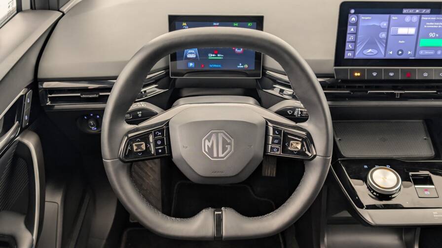 Mandataire Automobile occasion, recherche de Mg Mg4-64kwh-204ch-luxury - E-Motors