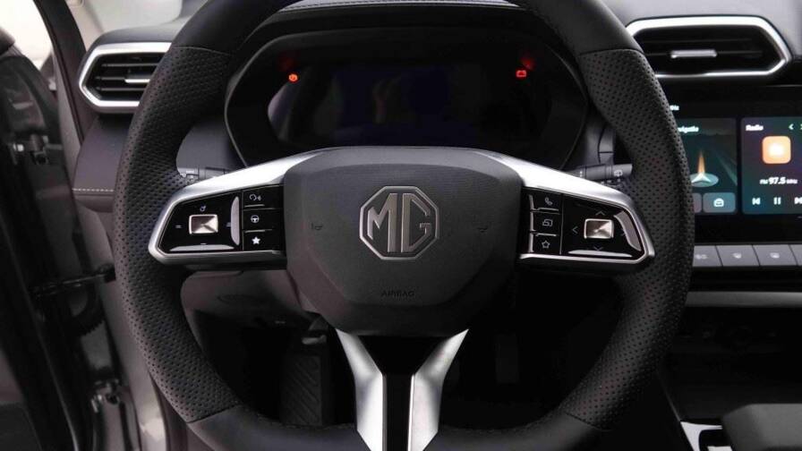 Mandataire Automobile neuf, recherche de Mg Zs-1-5-l-hybrid-plus-197-ch-luxury - E-Motors