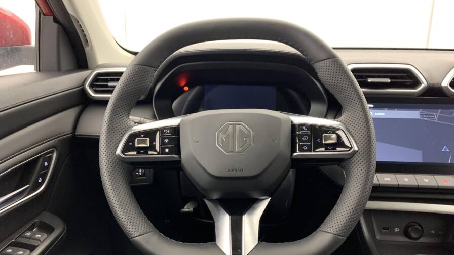 Mandataire Automobile neuf, recherche de Mg Zs-1-5-l-hybrid-plus-197-ch-luxury - E-Motors