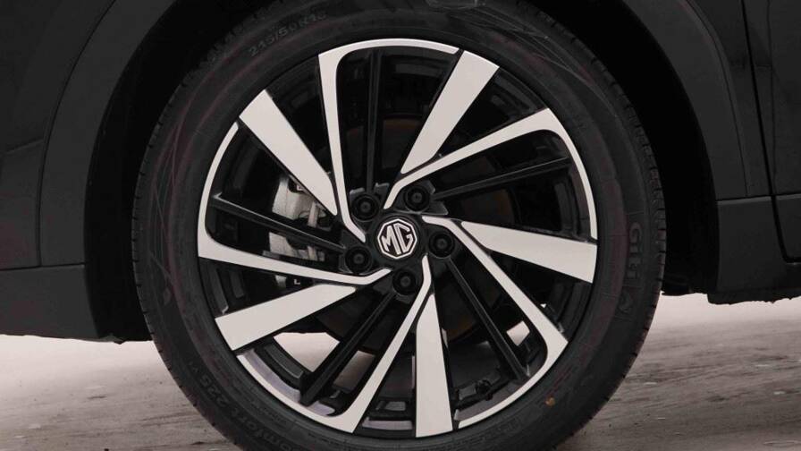 Mandataire Automobile neuf, recherche de Mg Zs-1-5-l-hybrid-plus-197-ch-luxury - E-Motors