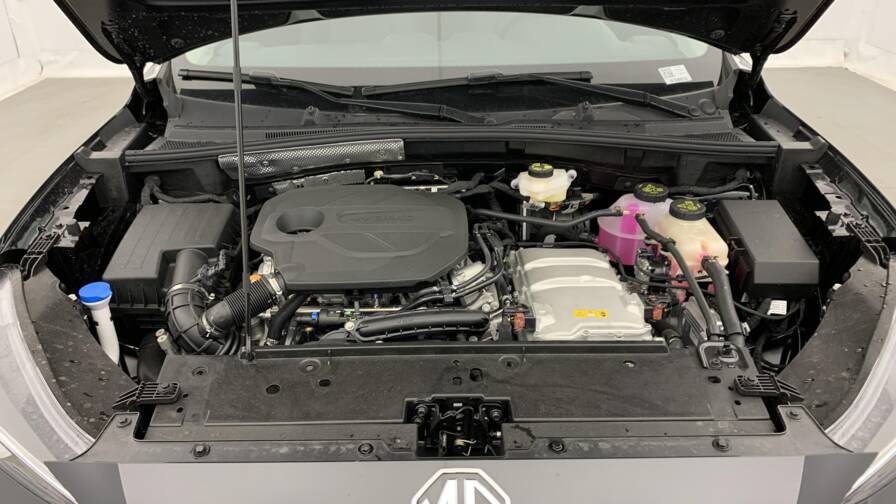 Mandataire Automobile neuf, recherche de Mg Zs-1-5-l-hybrid-plus-197-ch-luxury - E-Motors