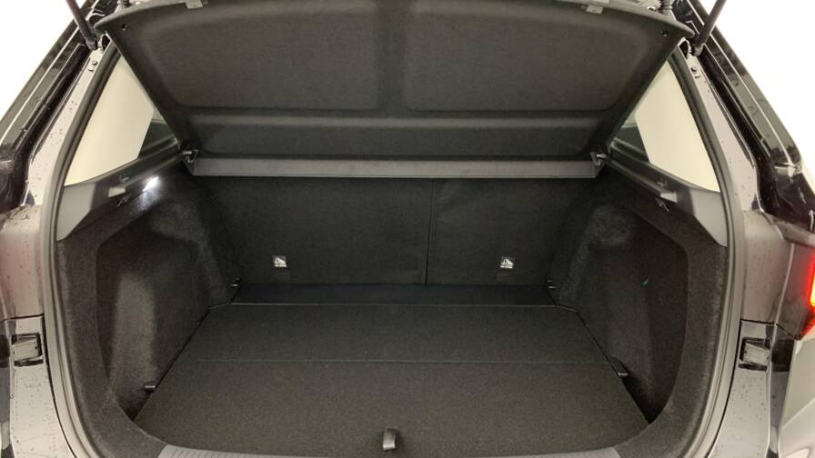 Mandataire Automobile neuf, recherche de Mg Zs-1-5-l-hybrid-plus-197-ch-luxury - E-Motors