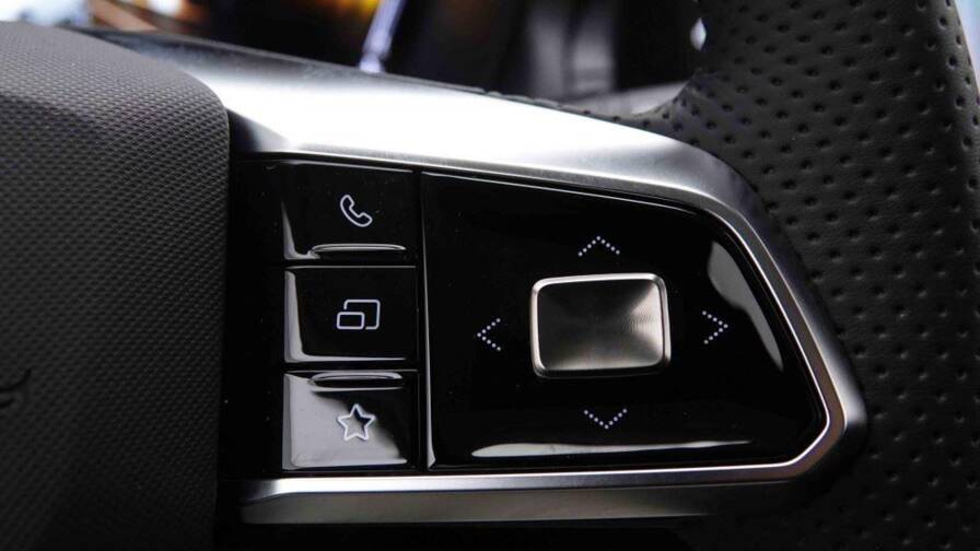 Mandataire Automobile neuf, recherche de Mg Zs-1-5-l-hybrid-plus-197-ch-luxury - E-Motors