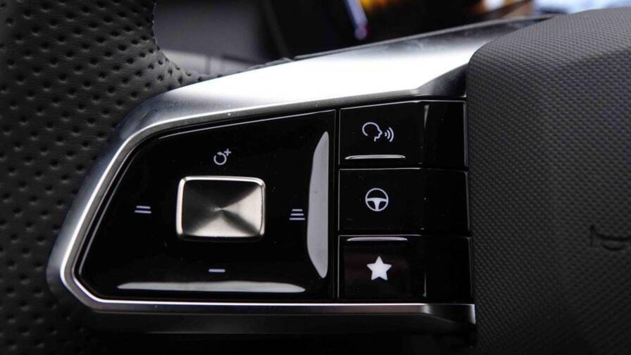 Mandataire Automobile neuf, recherche de Mg Zs-1-5-l-hybrid-plus-197-ch-luxury - E-Motors