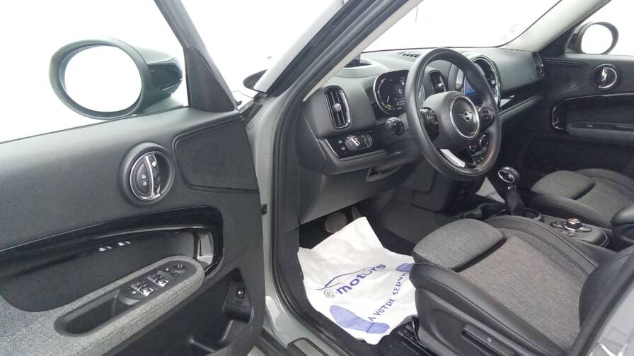 Mandataire Automobile occasion, recherche de Mini Countryman-136-88-all4-bva6-cooper-se-design-plus-acc-plus-pdc-av - E-Motors