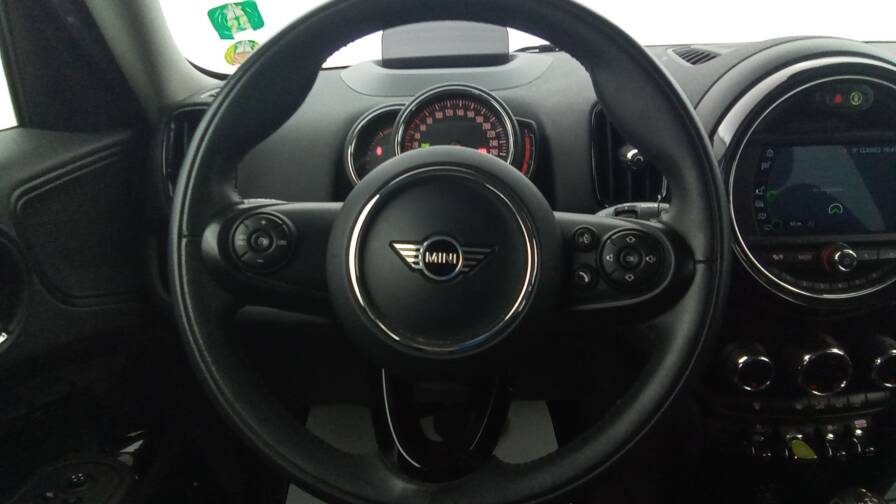 Mandataire Automobile occasion, recherche de Mini Countryman-136-88-all4-bva6-cooper-se-design - E-Motors