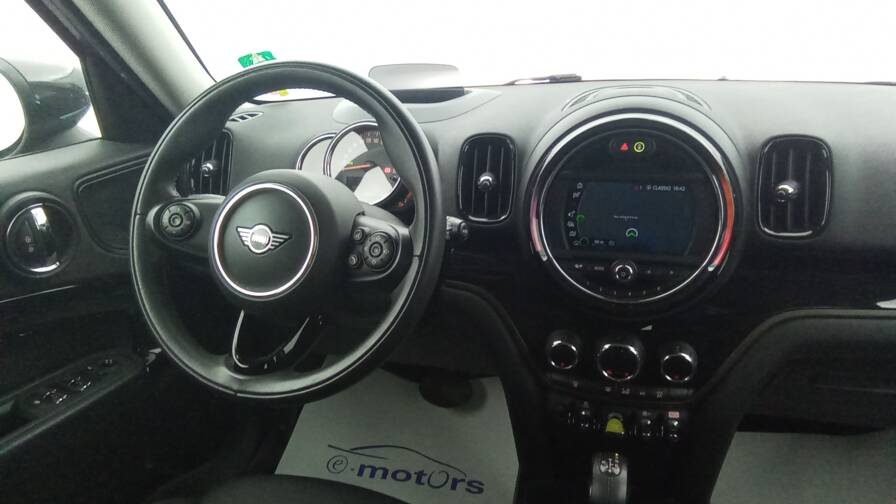 Mandataire Automobile occasion, recherche de Mini Countryman-136-88-all4-bva6-cooper-se-design - E-Motors
