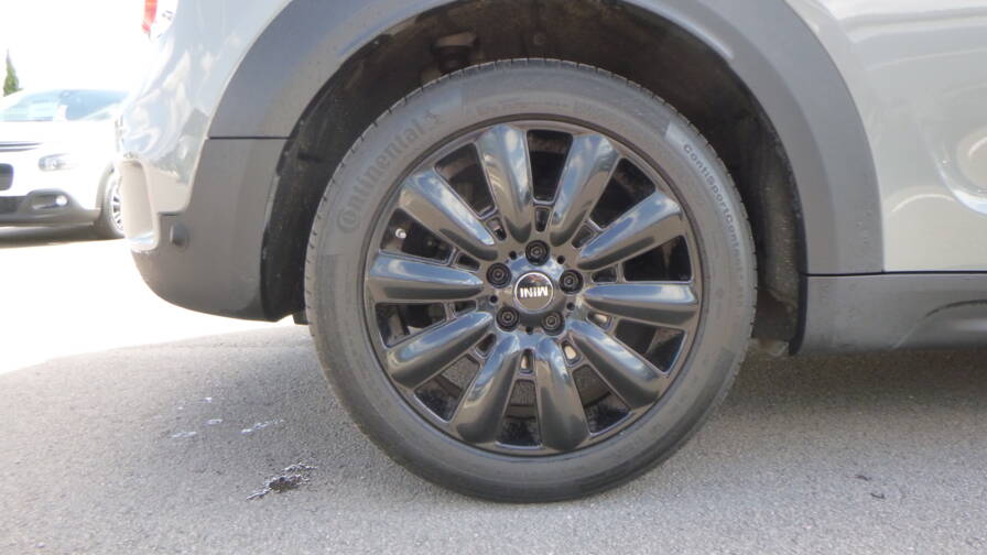 Mandataire Automobile occasion, recherche de Mini Mini-countryman-surequipee-150-ch-all4-bva8-cooper-d-jantes-18 - E-Motors