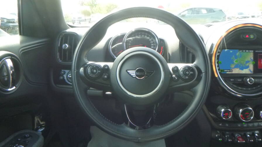 Mandataire Automobile occasion, recherche de Mini Mini-countryman-surequipee-150-ch-all4-bva8-cooper-d-jantes-18 - E-Motors