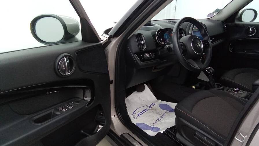 Mandataire Automobile occasion, recherche de Mini Countryman-125-95-all4-bva6-cooper-se-design - E-Motors