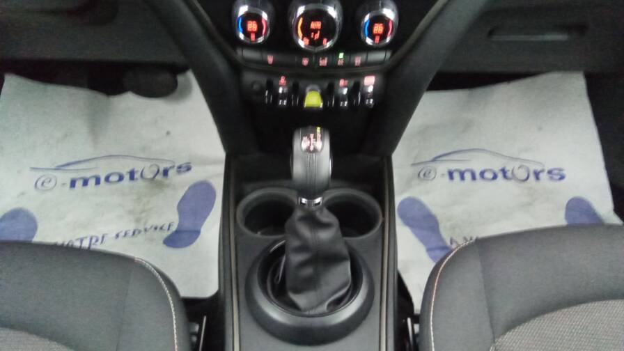 Mandataire Automobile occasion, recherche de Mini Countryman-125-95-all4-bva6-cooper-se-design - E-Motors