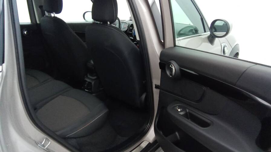 Mandataire Automobile occasion, recherche de Mini Countryman-125-95-all4-bva6-cooper-se-design - E-Motors