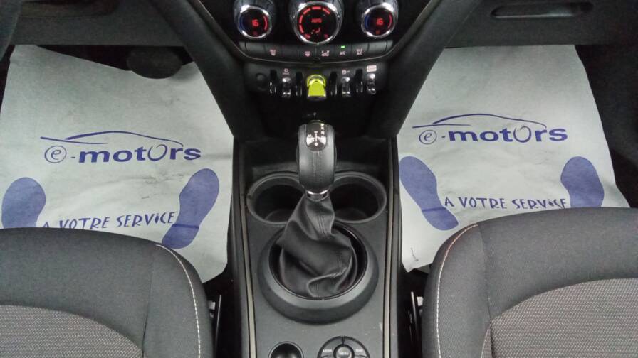 Mandataire Automobile occasion, recherche de Mini Countryman-125-95-all4-bva6-cooper-se-design - E-Motors