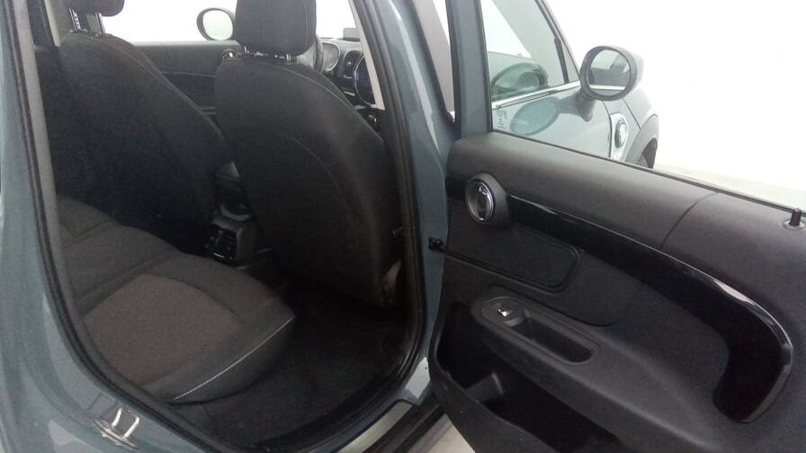 Mandataire Automobile occasion, recherche de Mini Countryman-125-95-all4-bva6-cooper-se-design - E-Motors