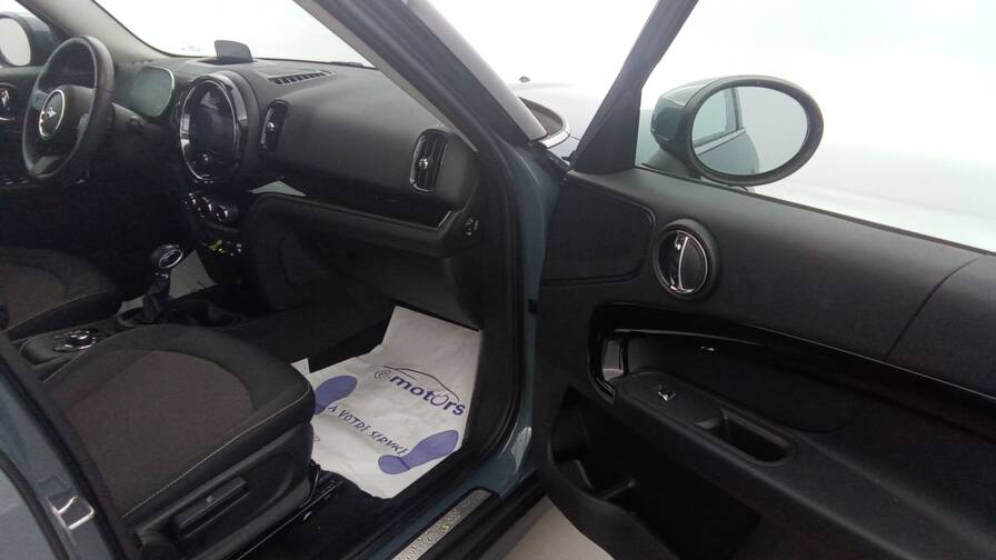 Mandataire Automobile occasion, recherche de Mini Countryman-125-95-all4-bva6-cooper-se-design - E-Motors