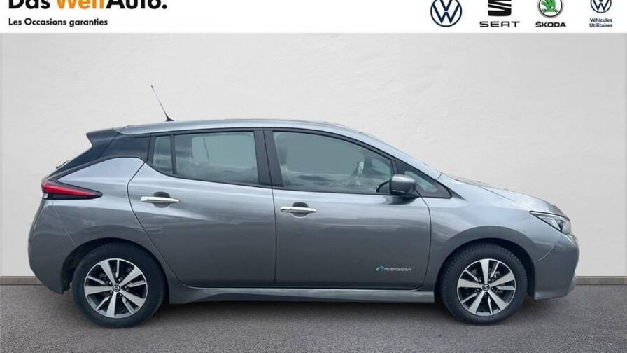 Mandataire Automobile occasion, recherche de Nissan Leaf-ii-electrique-40kwh-acenta - E-Motors
