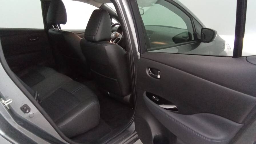 Mandataire Automobile occasion, recherche de Nissan Leaf-electrique-40kwh-n-connecta - E-Motors
