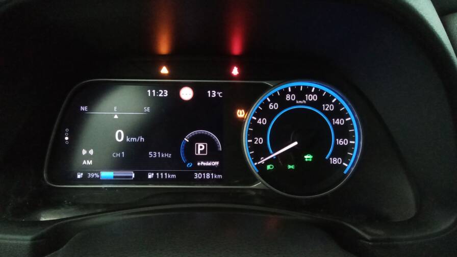 Mandataire Automobile occasion, recherche de Nissan Leaf-electrique-40kwh-n-connecta - E-Motors