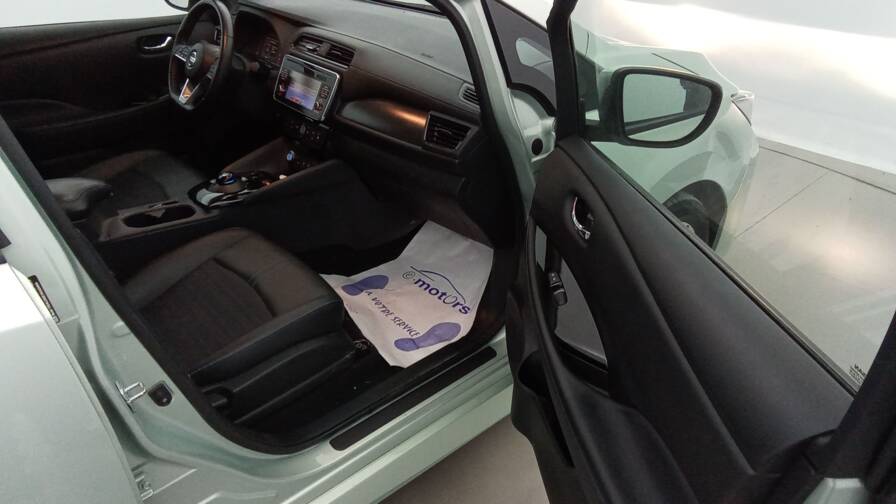 Mandataire Automobile occasion, recherche de Nissan Leaf-electrique-40kwh-n-connecta - E-Motors