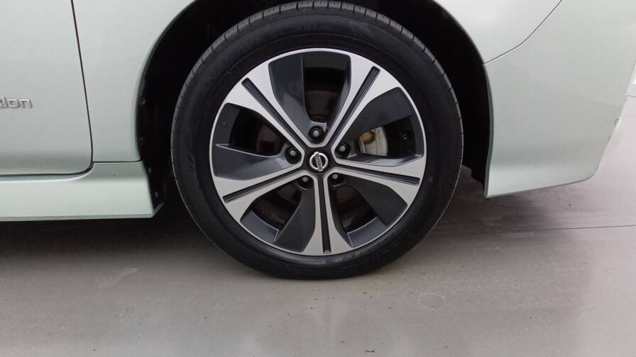 Mandataire Automobile occasion, recherche de Nissan Leaf-electrique-40kwh-n-connecta - E-Motors